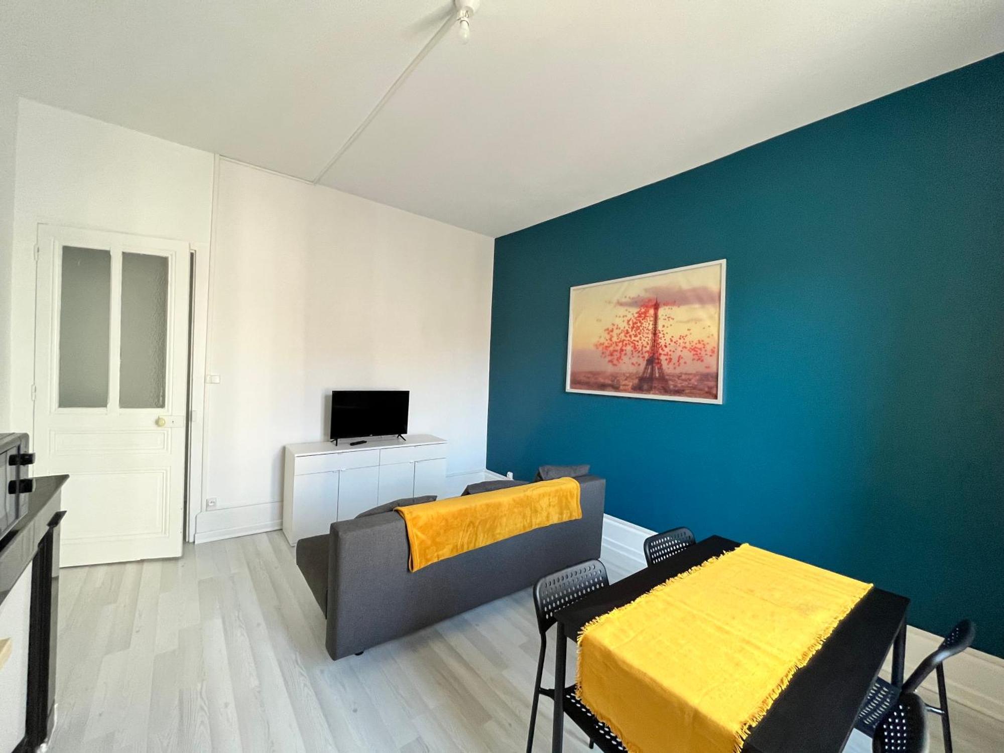 Appartement Le Boheme - Proche Centre Ville Et Gare St Etienne Saint-Etienne (Loire) Exterior photo